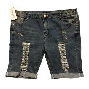 NWT Roswear Size 20 - 22 XX-Large Distressed Ripped Denim Shorts